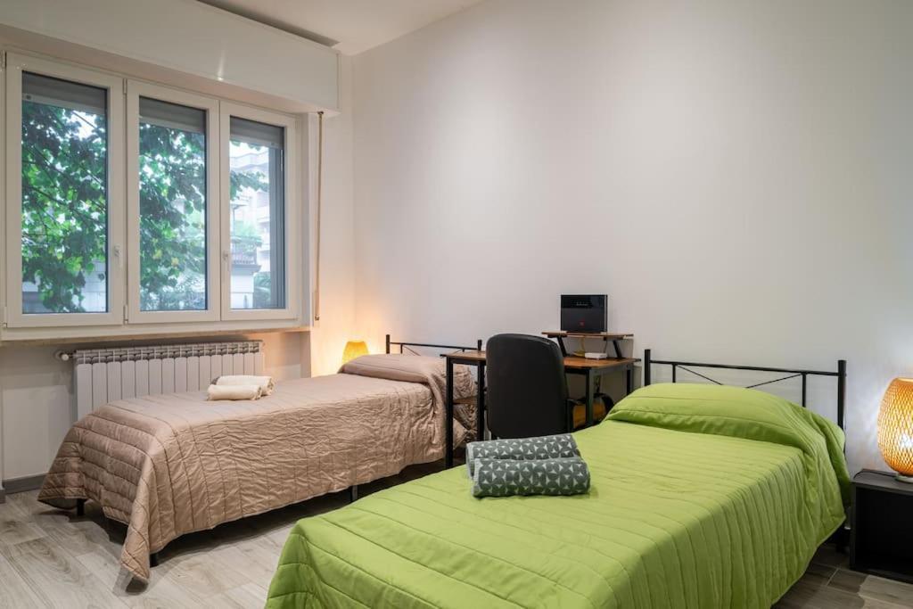 Appartamento Lussuoso Lodi Luaran gambar